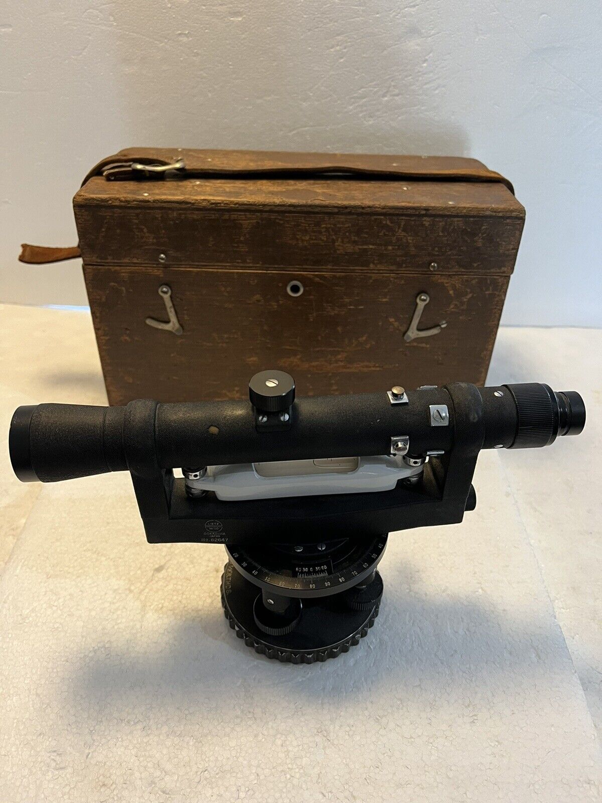 Leitz(Sokkisna) Japan Surveyor Telescope 11-inch Dumpy Level W/ Wood Box Vintage