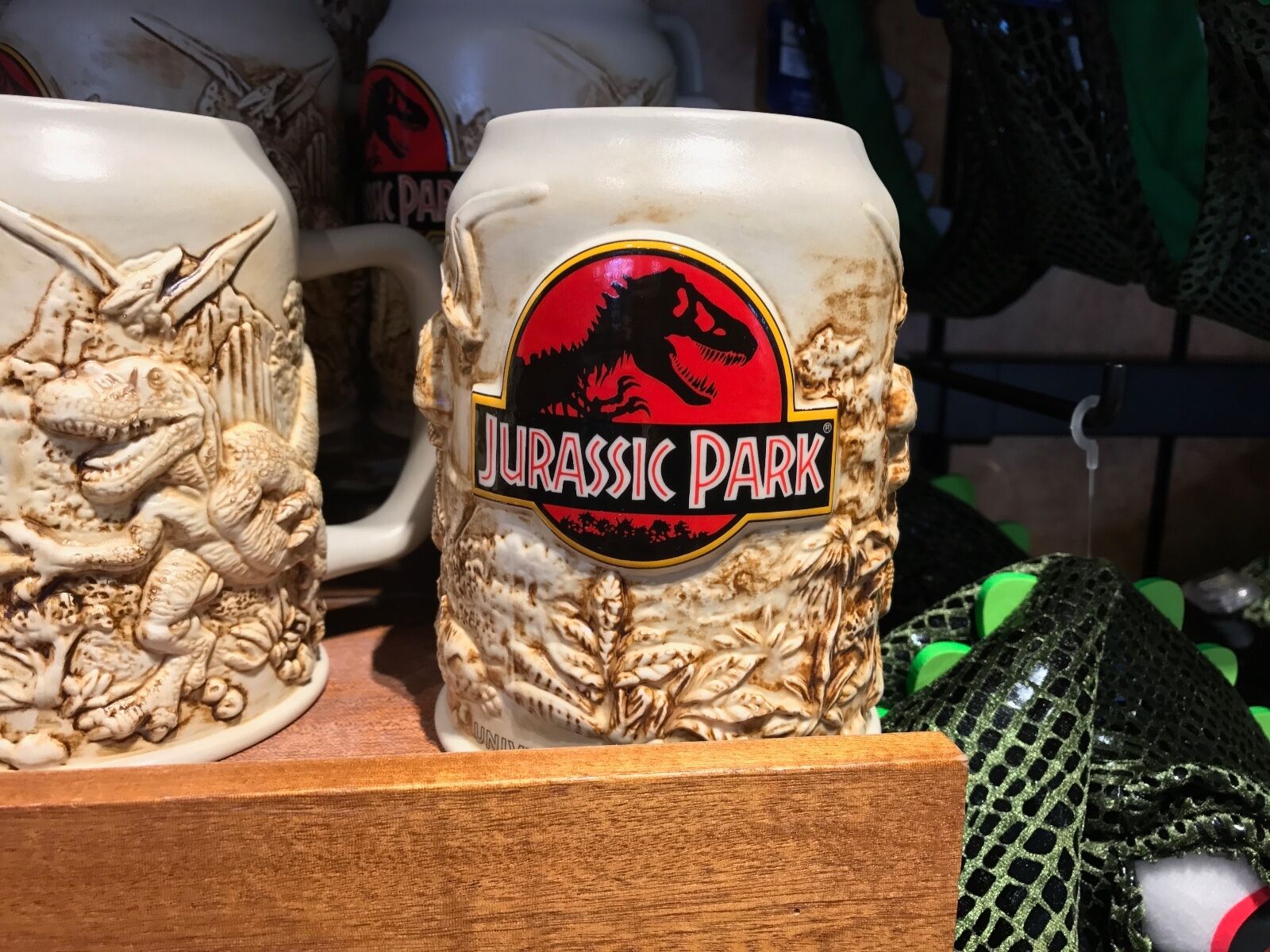 Universal Studios Exclusive Jurassic Park Fossil Bone Sculpted Jumbo Mug New