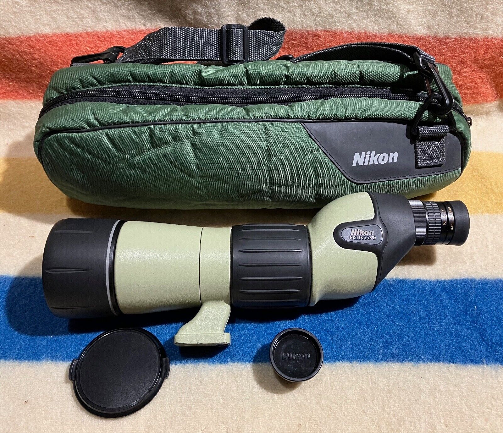 Nikon Fieldscope III 60 mm spotting scope 20-45 zoom eyepiece