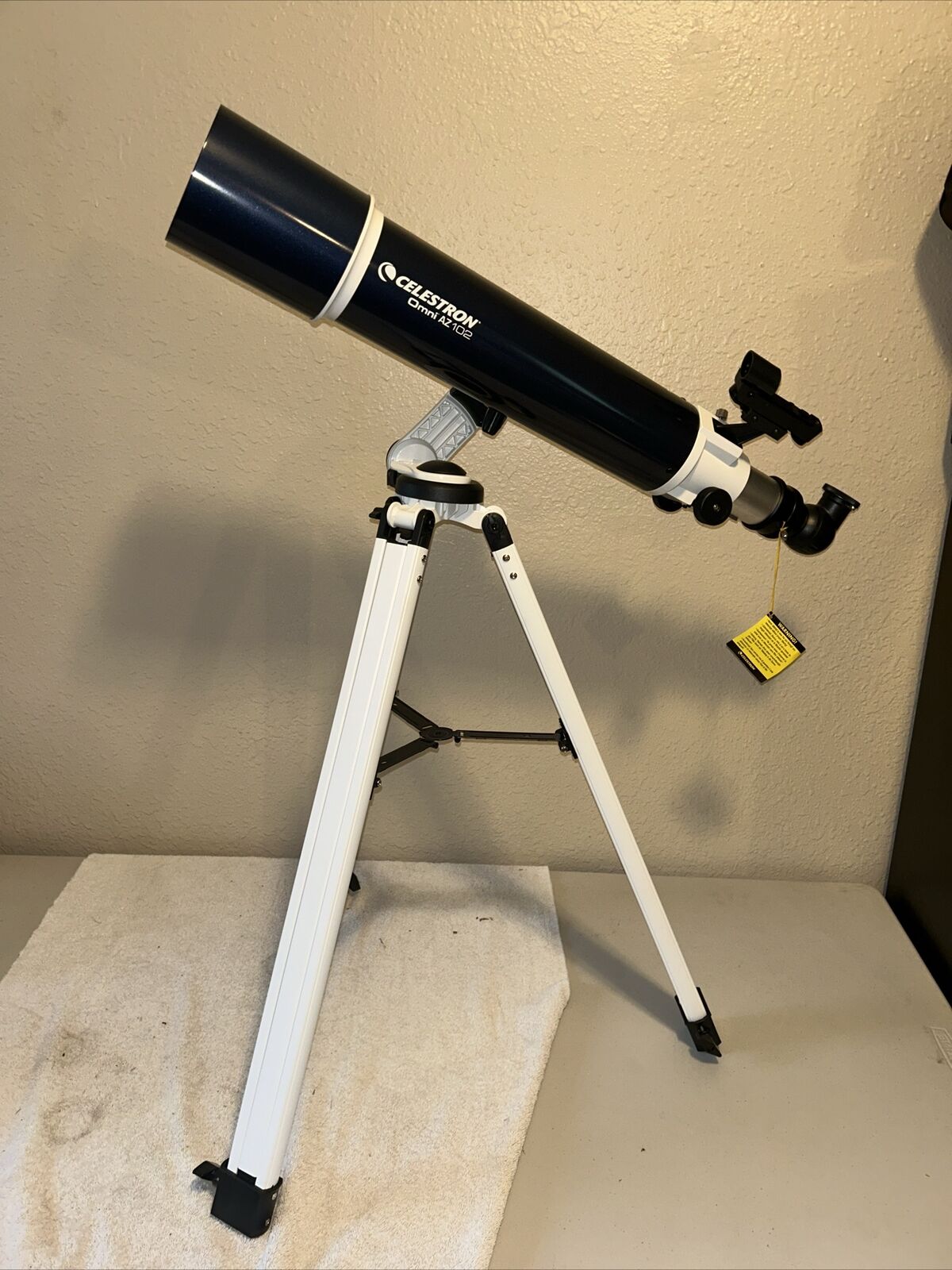Celestron Omni AZ 102 102mm/f6.5 Reflector Telescope with Smartphone Adapter