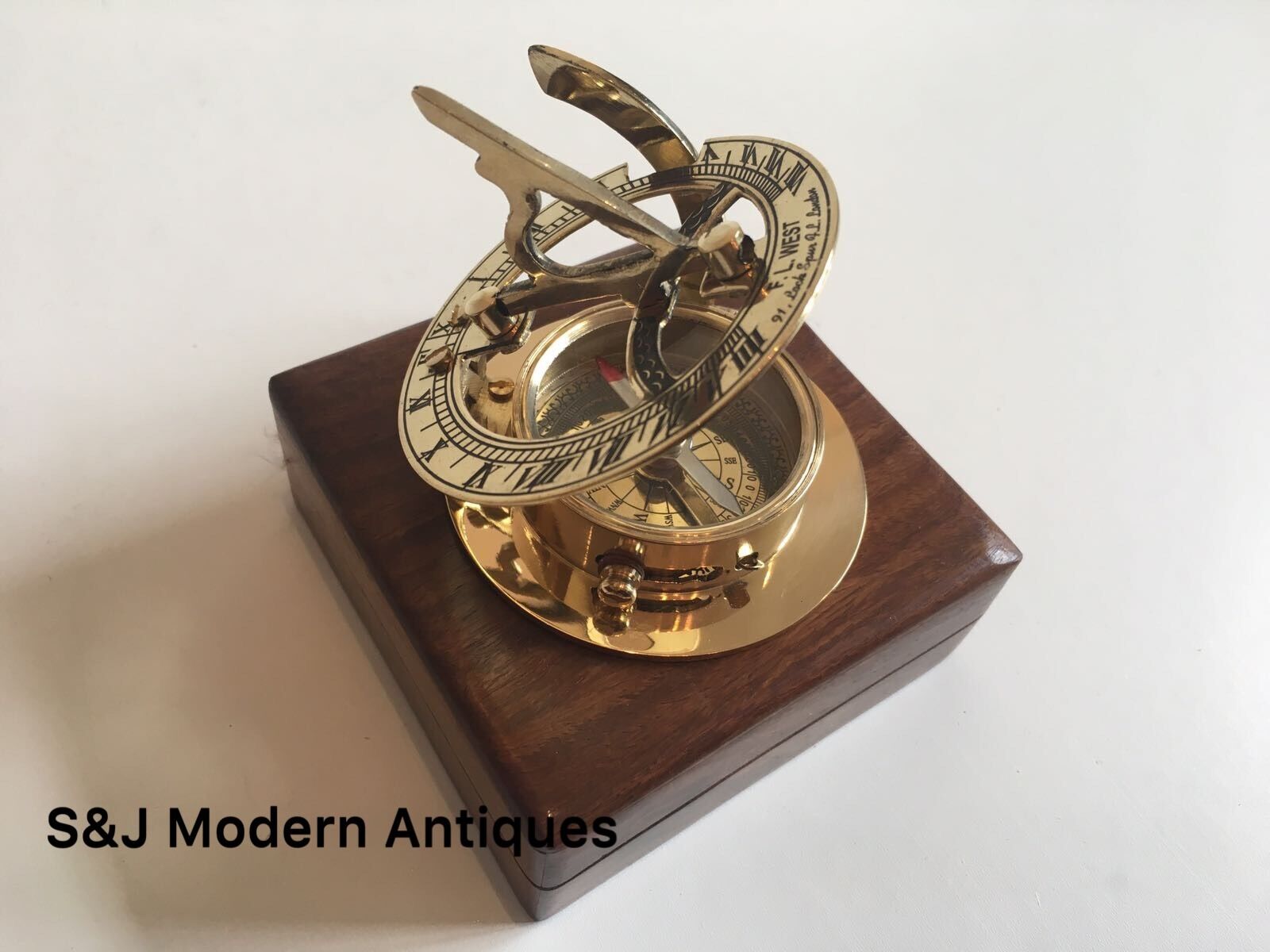 Brass Sundial Compass Vintage Nautical  Retro Steampunk Wooden Teak Box 3