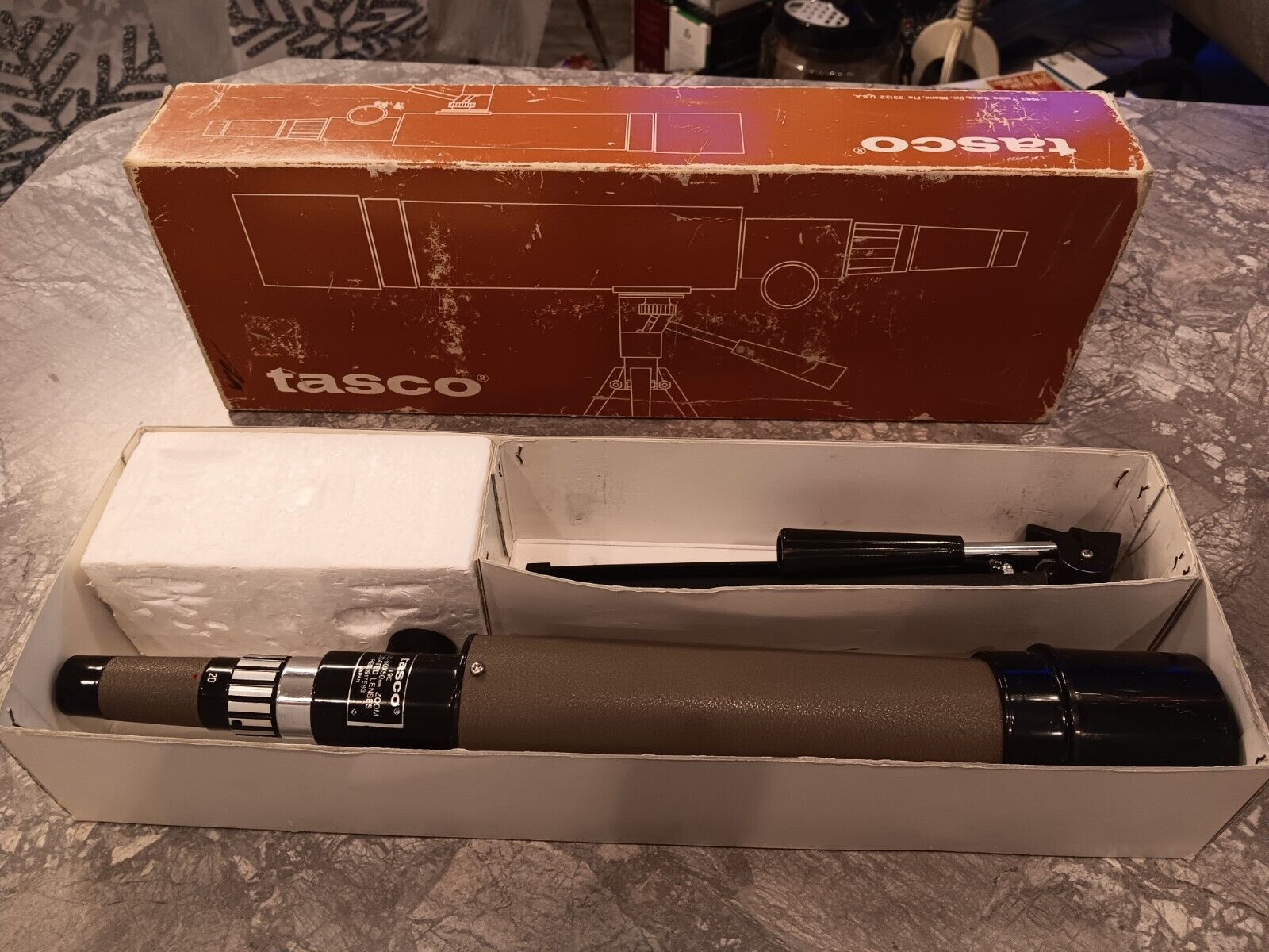Vintage Tasco 19E Telescope With Stand 1983- Beautiful With Original Box