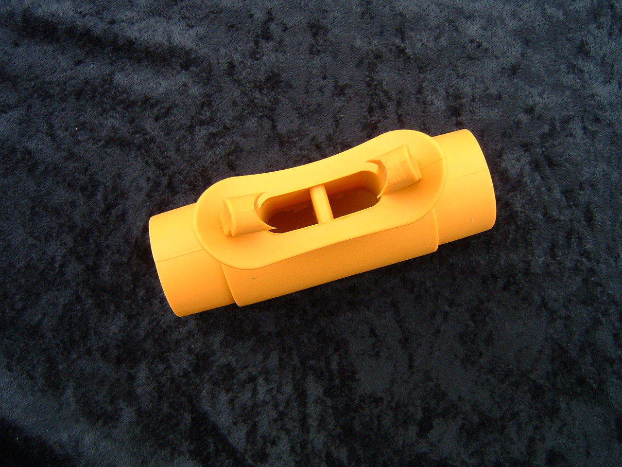 for US DIVERS mistral VIntage scuba repro YELLOW silicone mouthpiece 